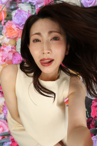 待望の初登場!!「日本一美しい33歳」と揶揄された【♥妃ひかり♥】顔面変形CLASSICで絶望の初登場...