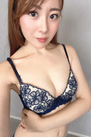 緊急販売!!【THEイイ女《宗像れな》ちゃん初登場!!】スタイル&お顔&性格全て抜群◎じゃあ変形は??