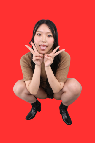 【七藤優亜ちゃんの『激痛』足つぼ編】『痛い』と言うたら罰ゲーム...リアクション最高♥